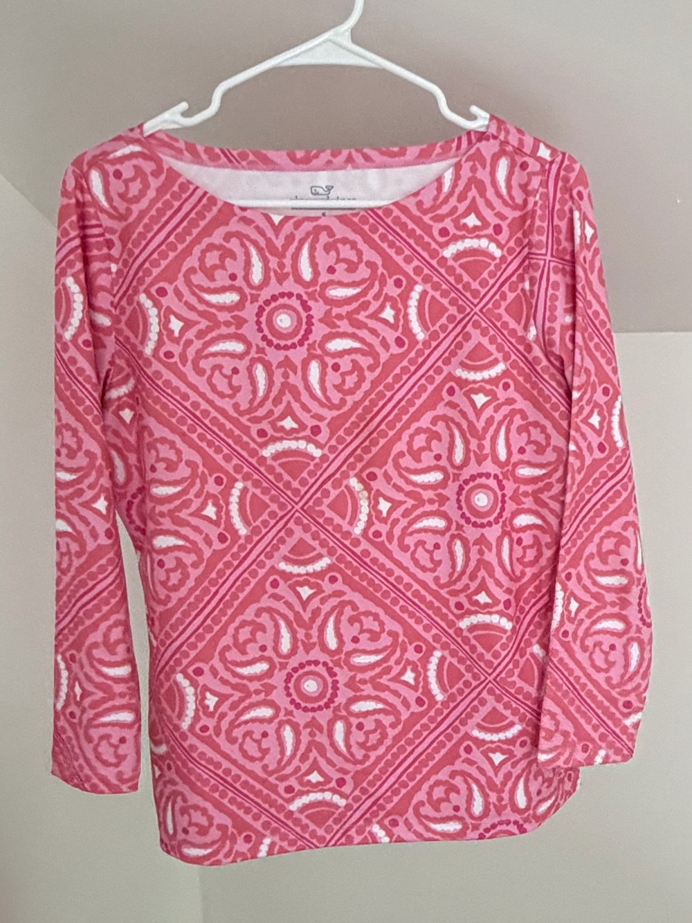 Vineyard Vines Pink Patterned Long Sleeve Performance Top
